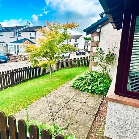 펜션 23 Somerwood Close Lm